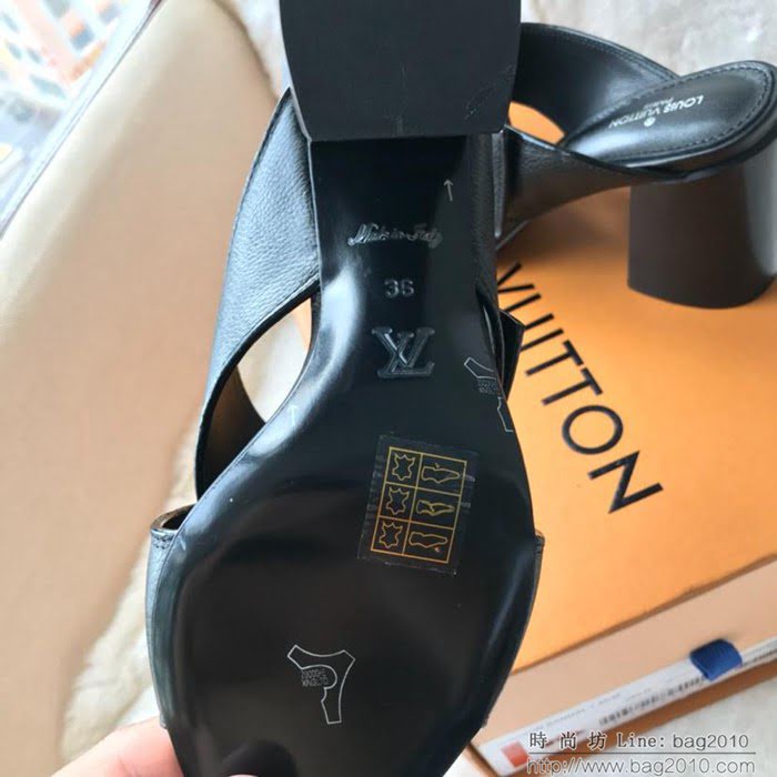 LV路易威登 18ss春夏涼拖系列 荔枝紋牛皮 簡約大方 女粗跟涼拖鞋  ljl1623